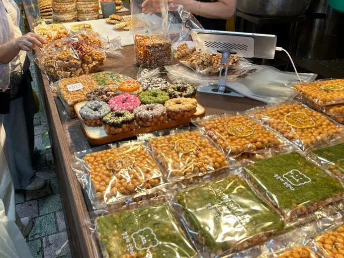 인기 많은 도넛 오란다 진열