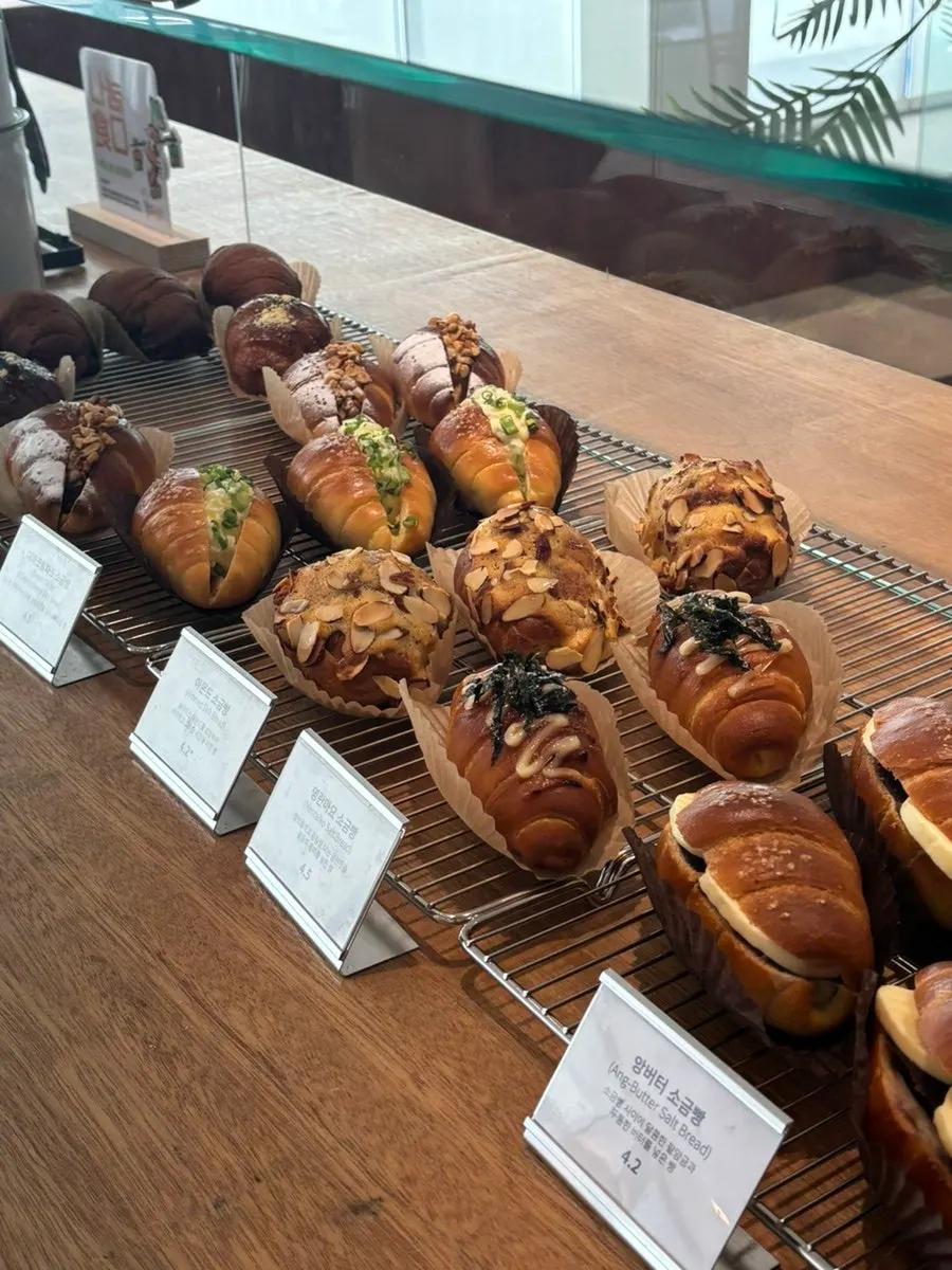 Bakery display case at Dobana