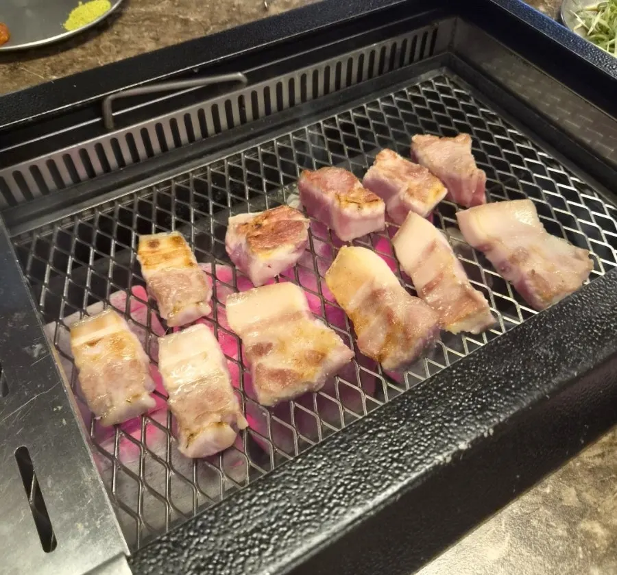 300g orders of ogyeopsal and pork neck