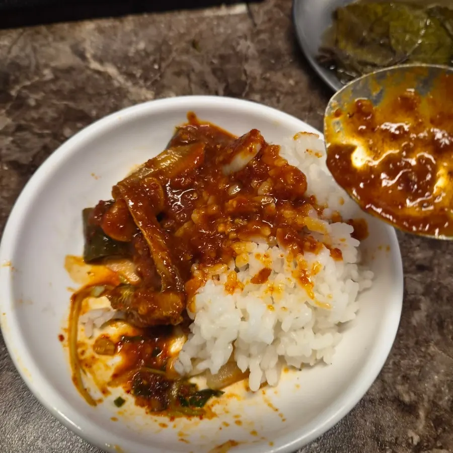 Generous meljeot served in a ttukbaegi