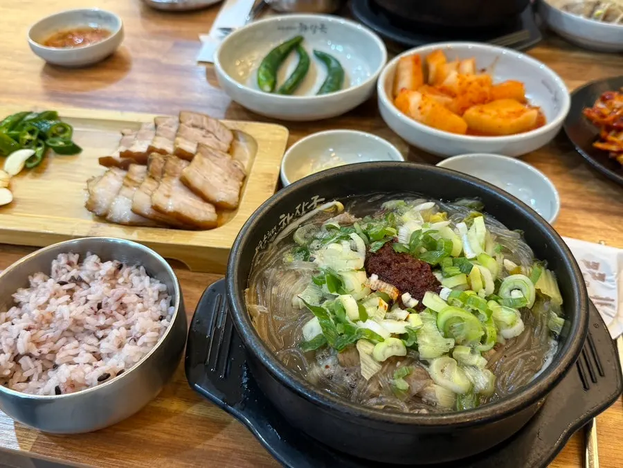 제주은희네해장국 수원인계점 해장국 한 상