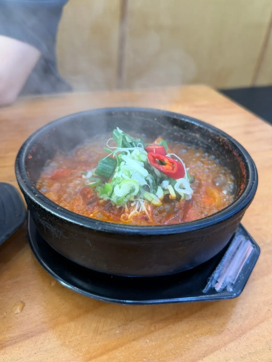 34,000원 세트로 차려진 한 상