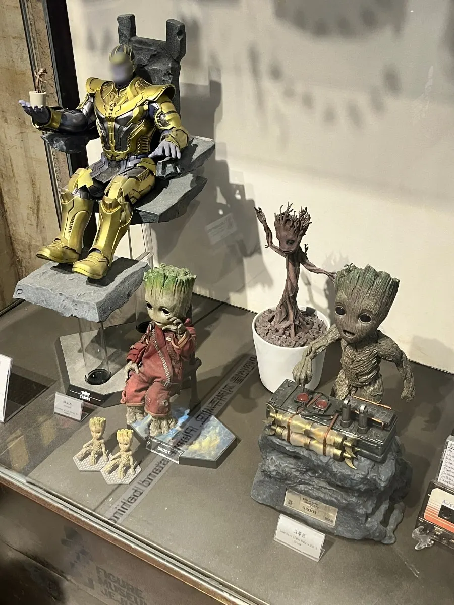マーベルキャラクターのフィギュア