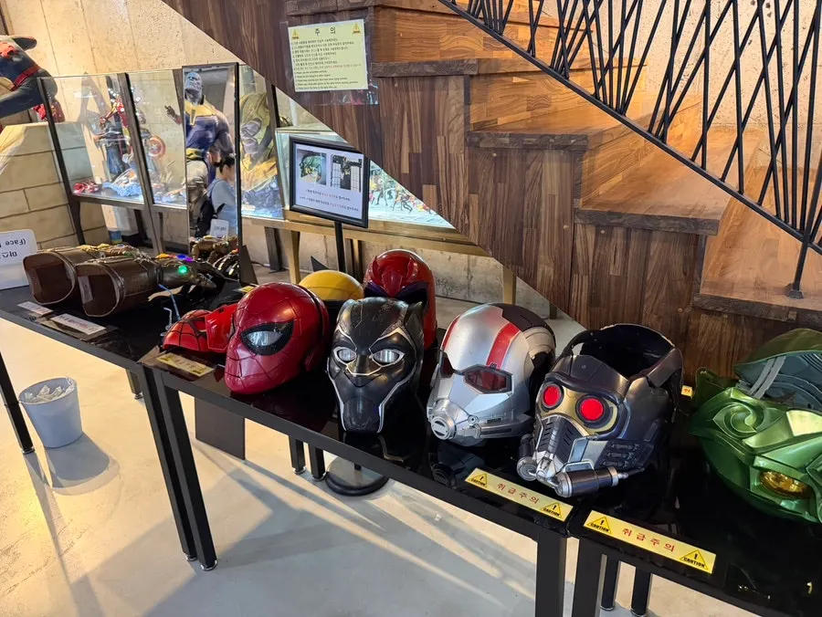Marvel zone with Iron Man and Captain America