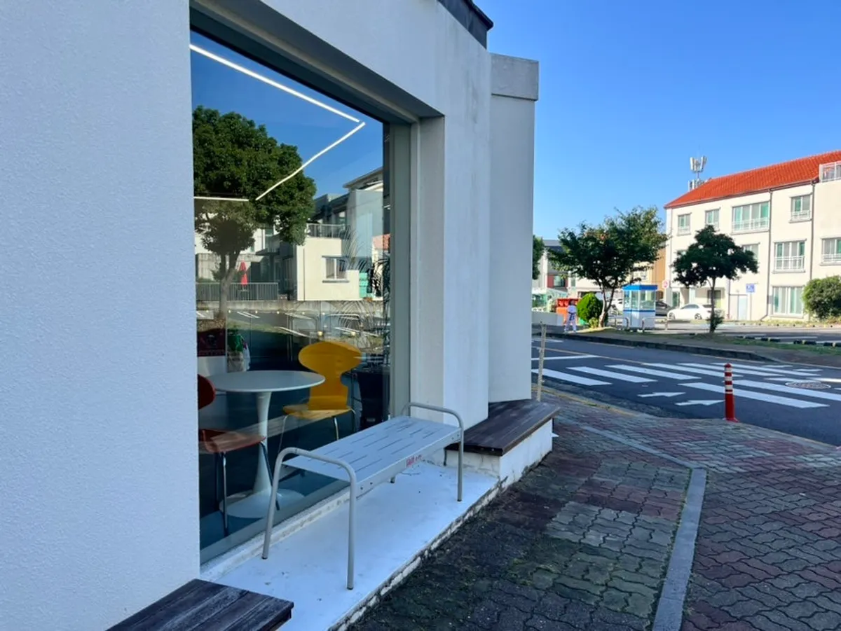 Visit to Gluttony Coffee near Jeju Airport