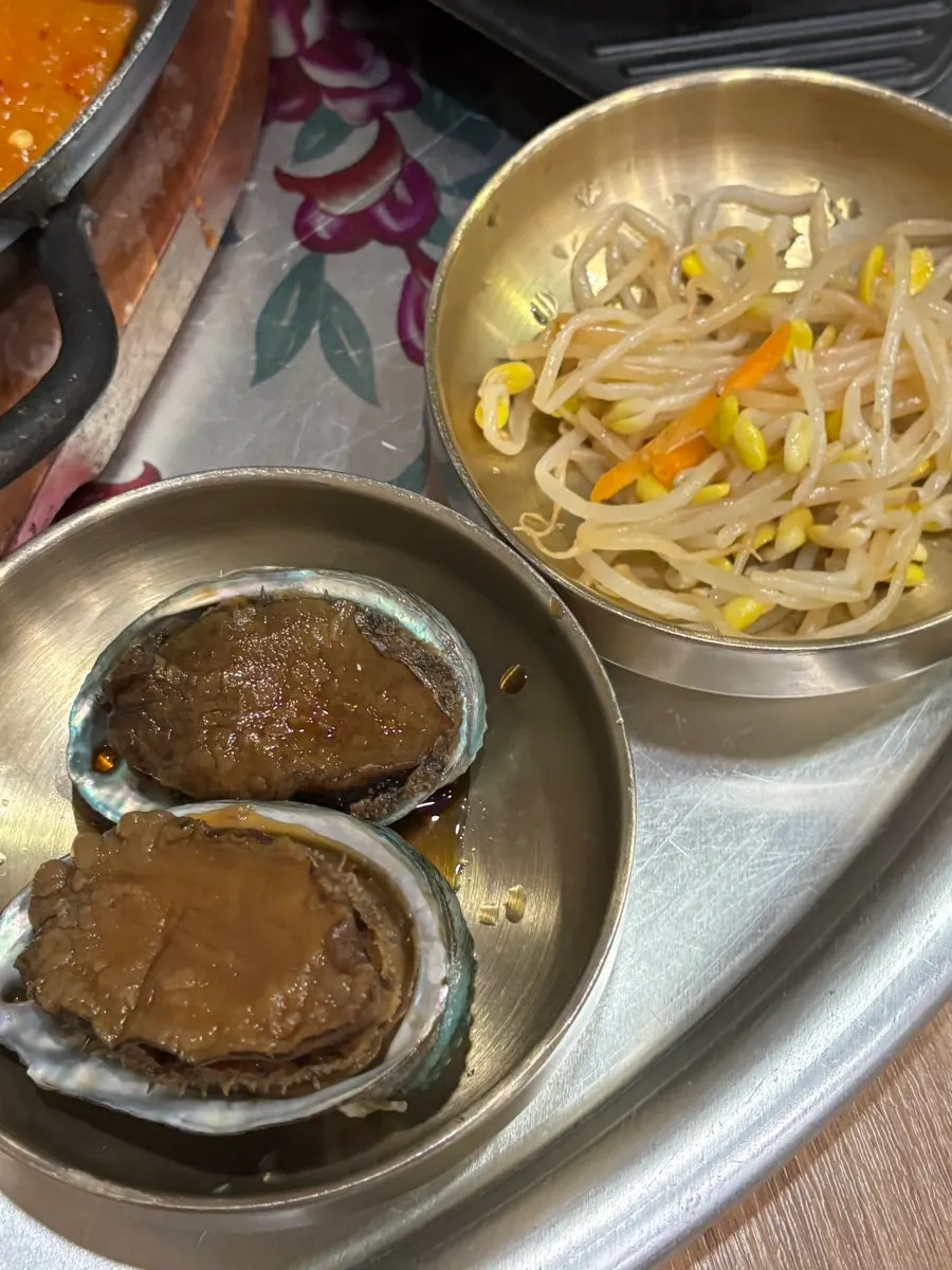 Variety of Korean set meal side dishes