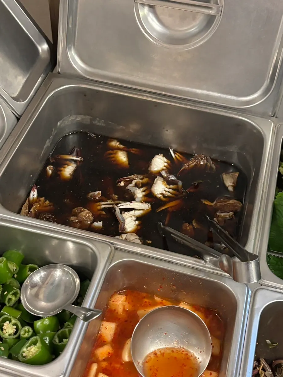 Side dishes from the self-serve corner