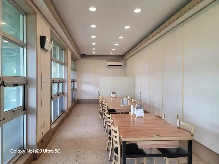 View of the dining hall seating at Jongdal Sudatteul