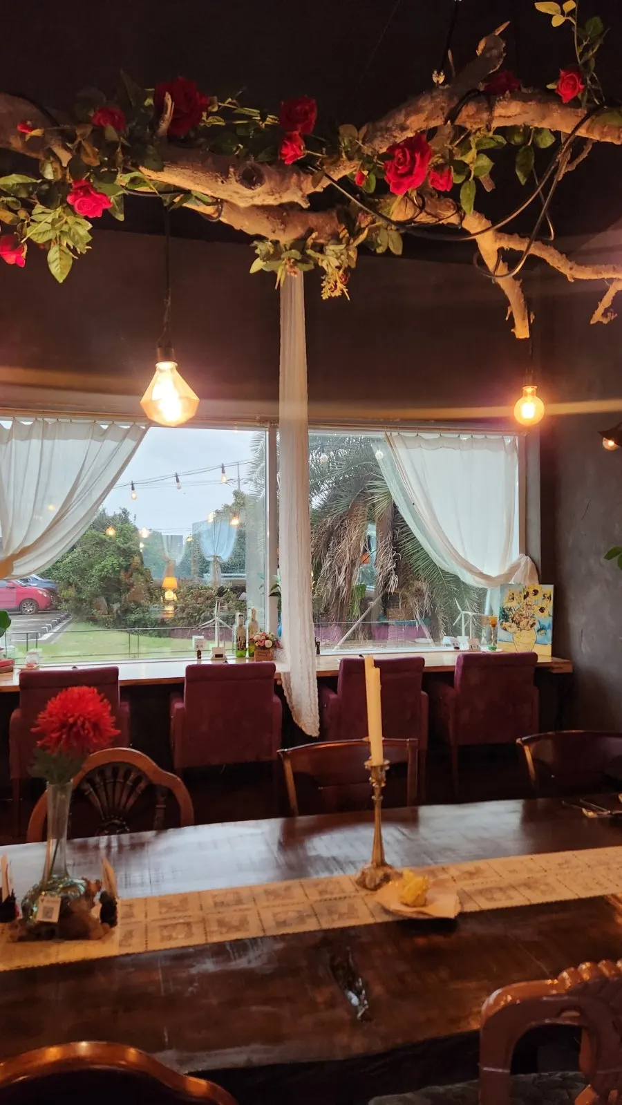 Interior space at Pyeongdae Alhi