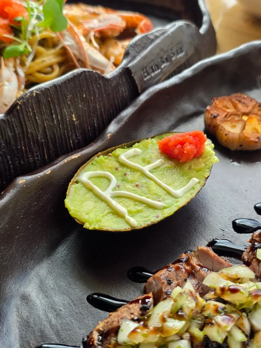 Steak with generous grilled vegetables