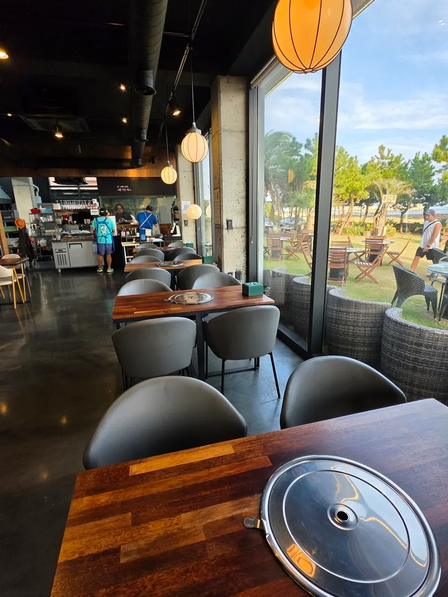 Interior seating and decor at Jeju Healing Dwaeji