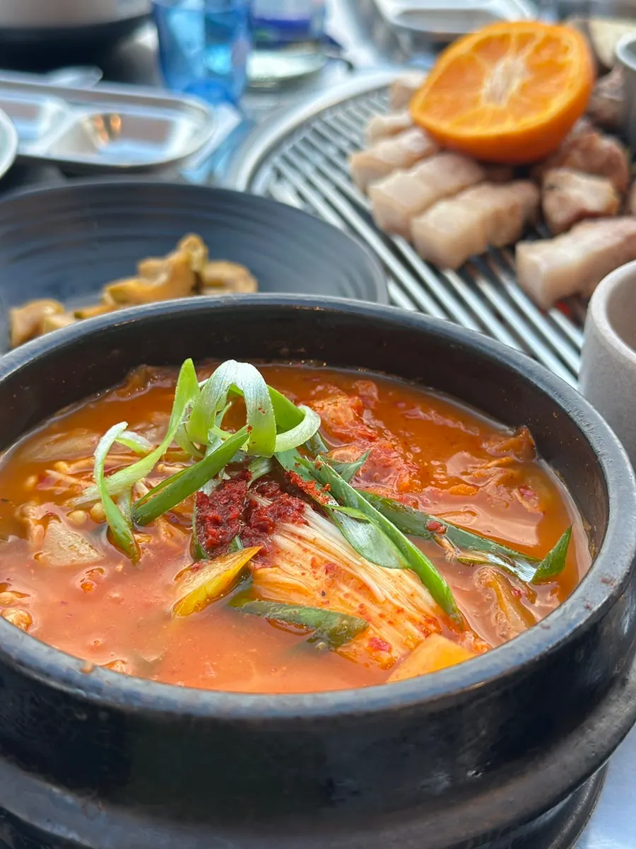 一碗治愈泡菜锅