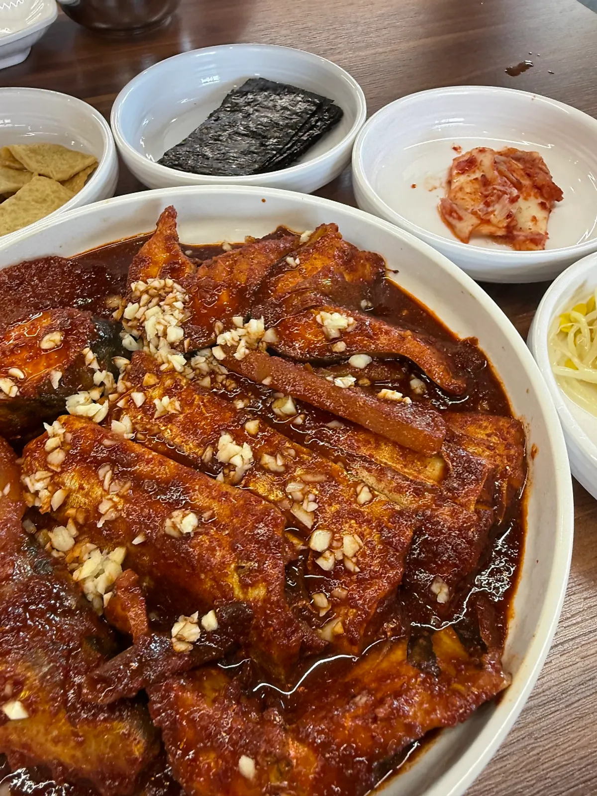 Signature photo of Jeju garlic mixed stew at Onjeong Jorim in Hyeopjae