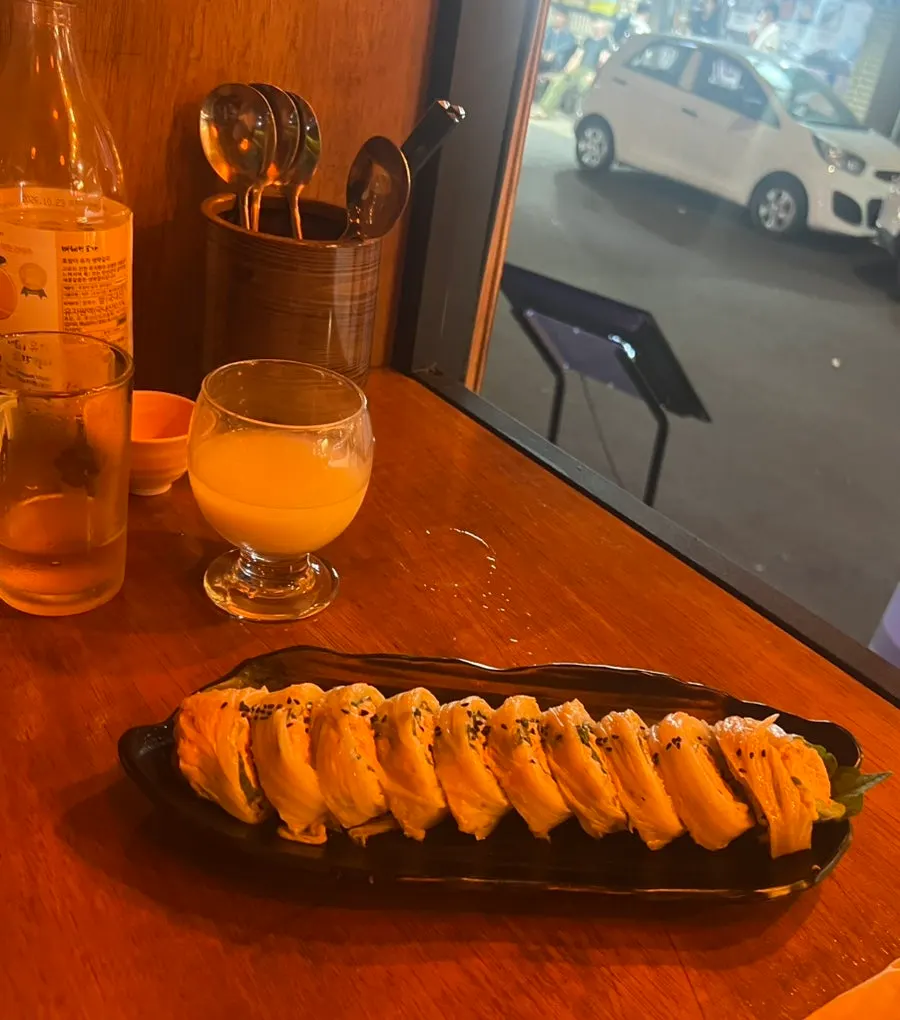 닭목살 구이와 함께 마신 시원한 맥주