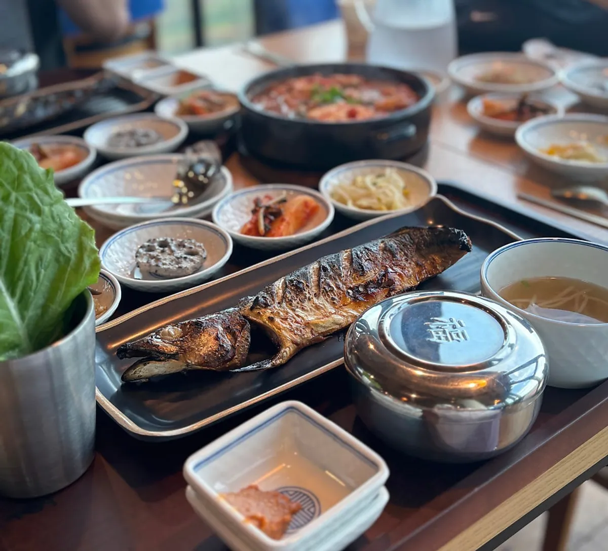 화덕 고등어구이 정식 한상차림
