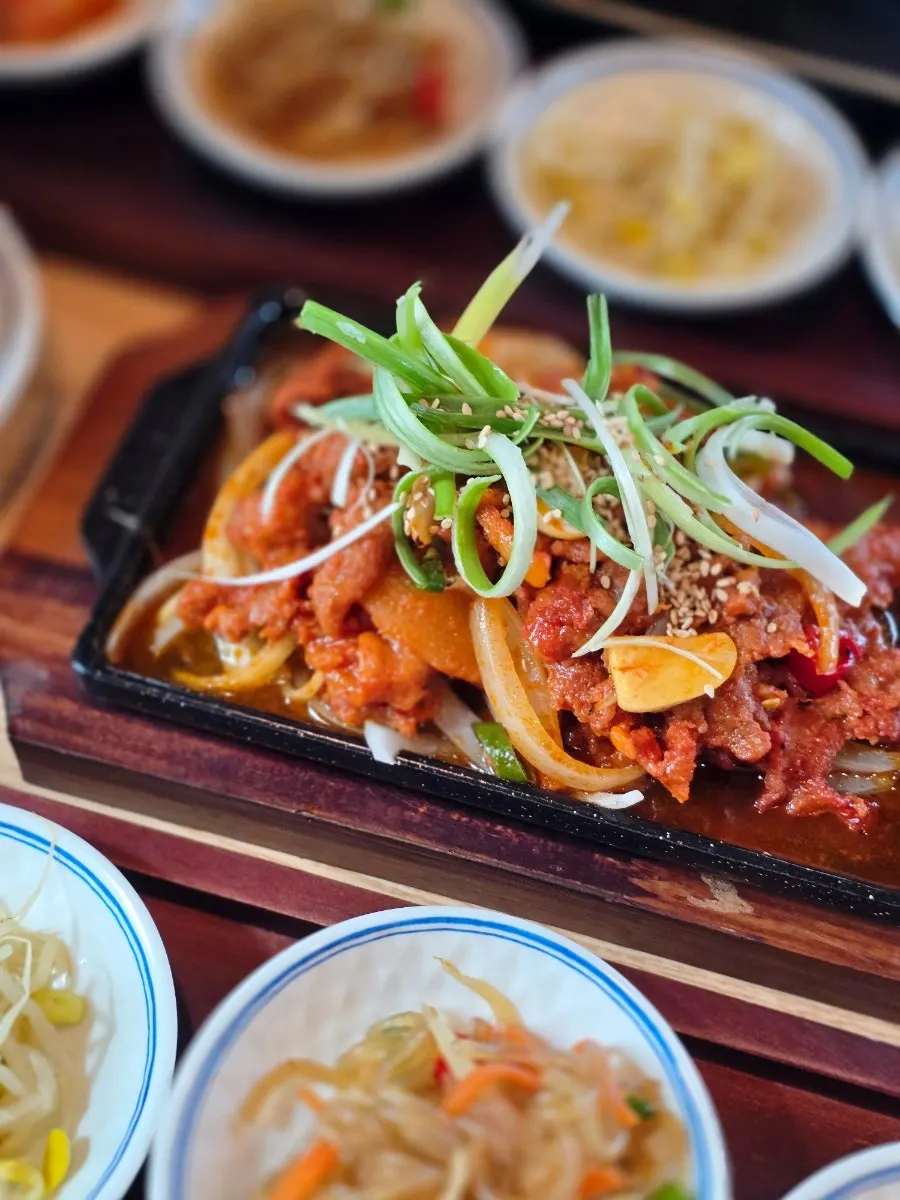 고등어구이와 밥 한 공기