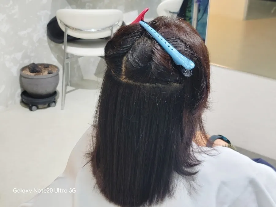 Magic press treatment smoothing strand by strand