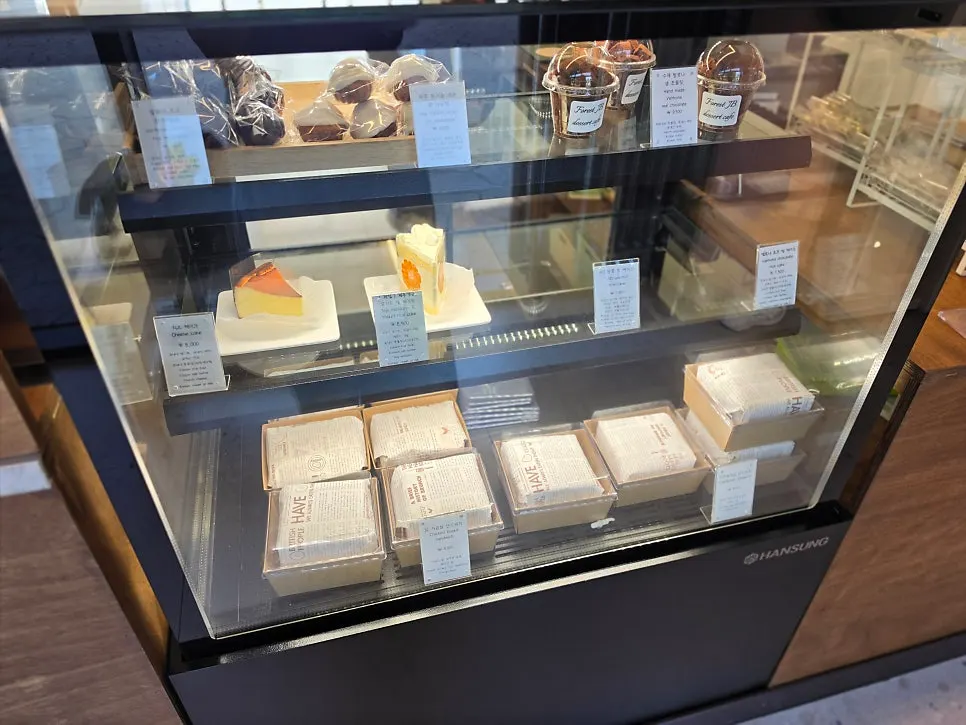 Café ordering area