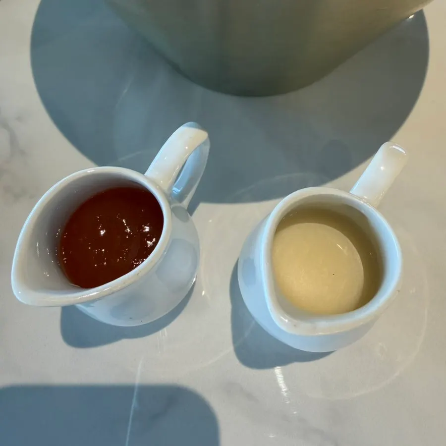 Mango purée and condensed milk served alongside the bingsu