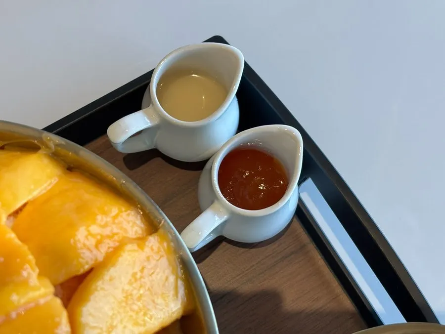 Jeju apple fresh mango bingsu and americano set on the table