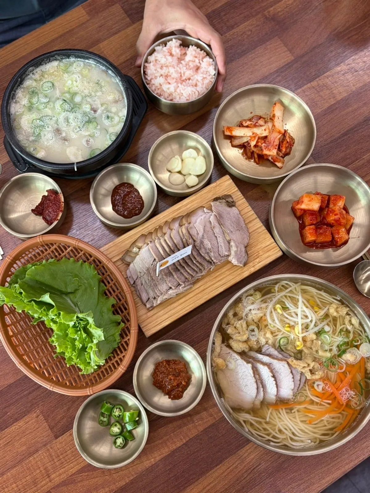 Gogigukbap served in a stone pot at Myeonjumak