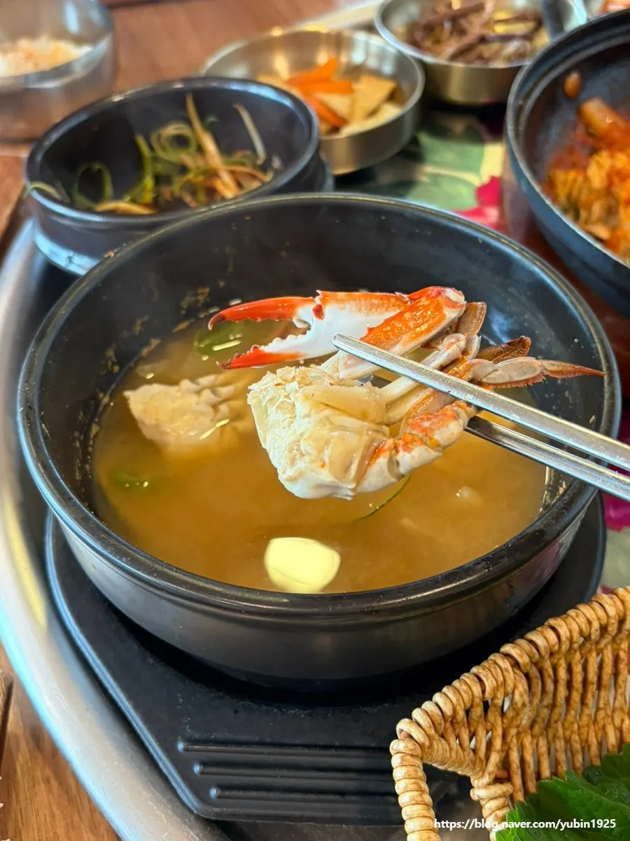 Kimchi-braised mackerel