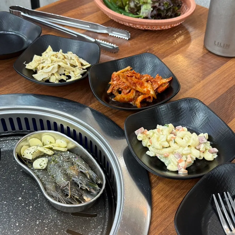 Shrimp served per person