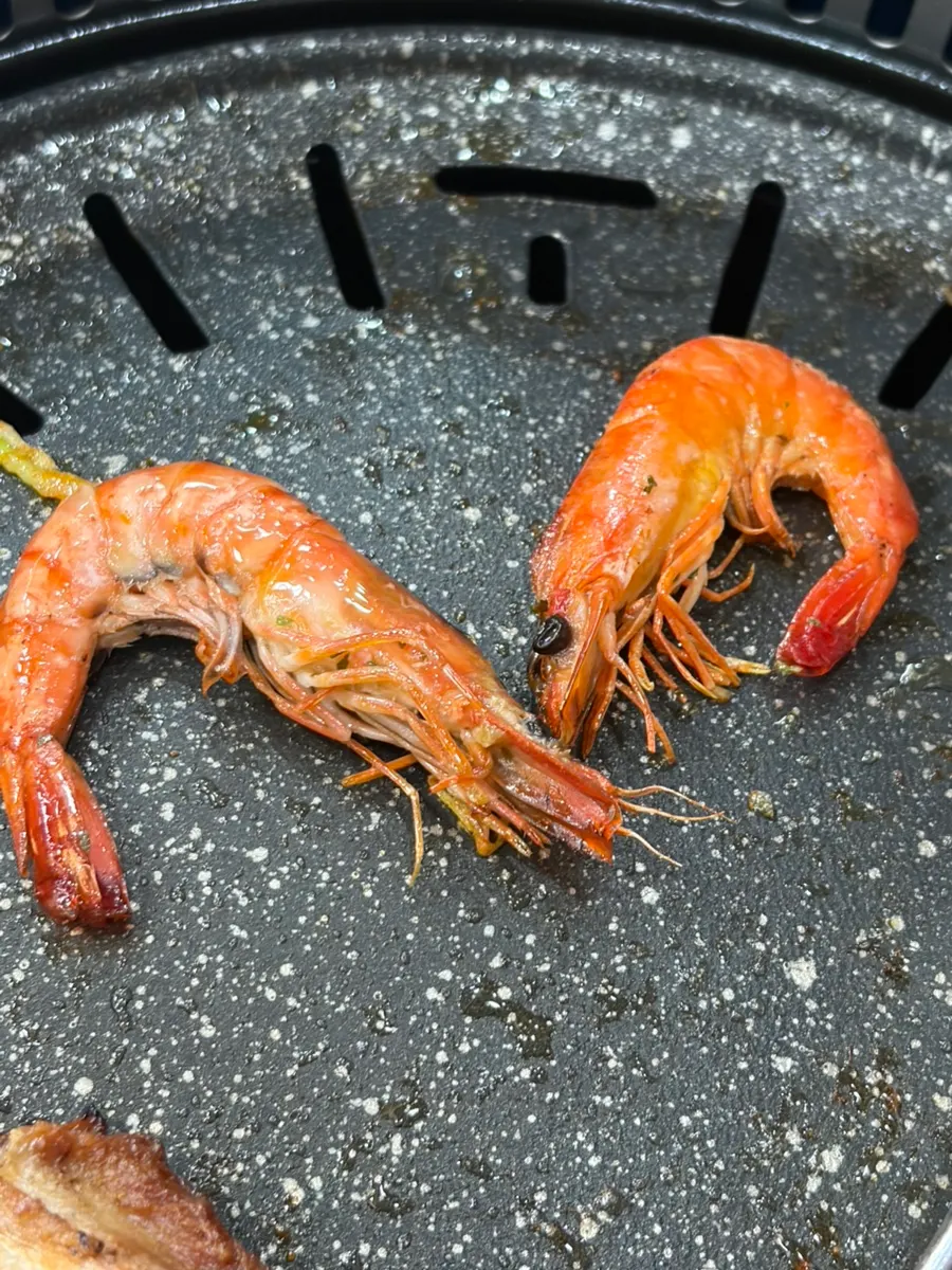 Prawns cooked red in butter
