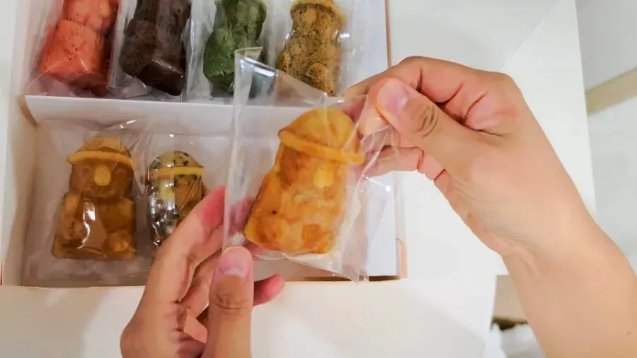 Fig-flavored hareubang madeleine