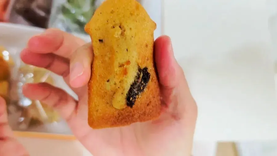 Buttery fig madeleine dessert