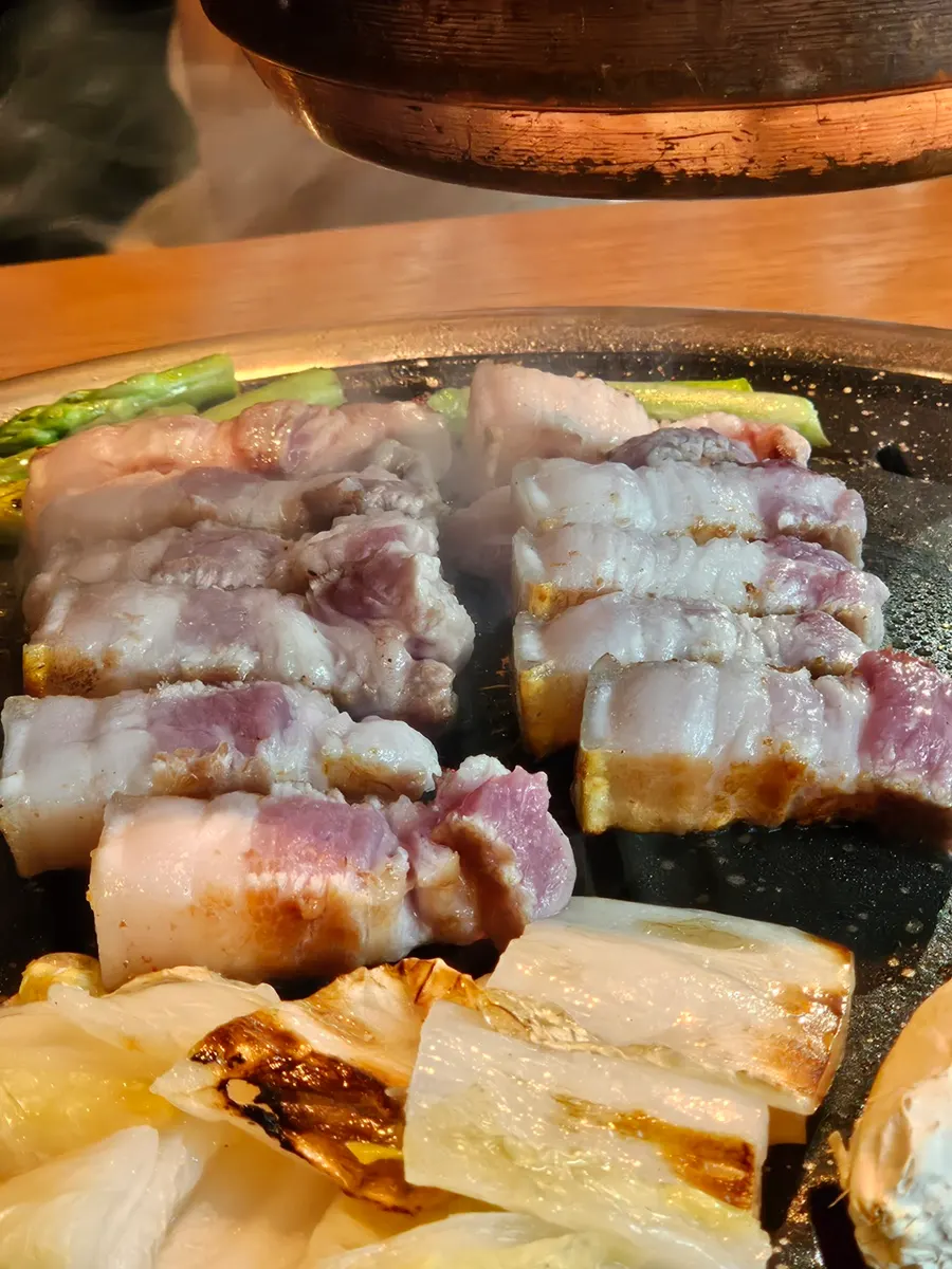 Cross-section of perfectly grilled black pork