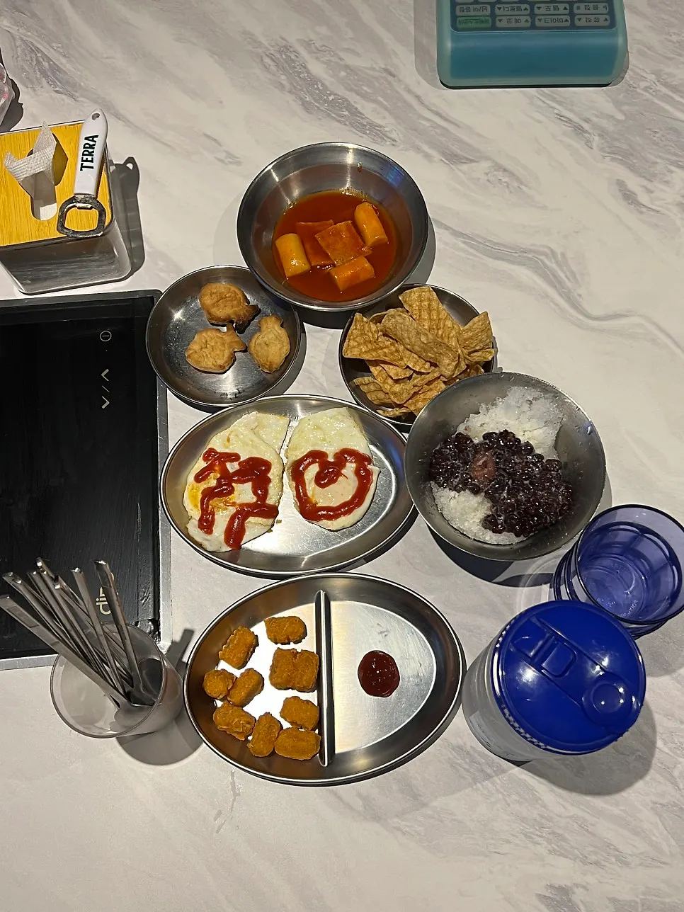 Full spread of Juju Norae Town's basic snacks