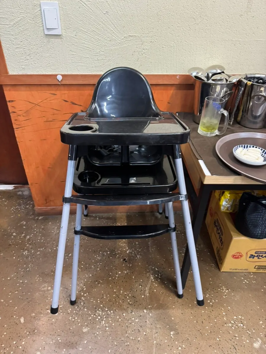 Restaurant with baby chairs ready for family customers