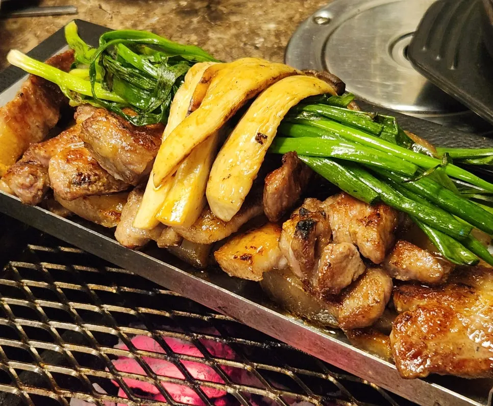 Introduction to a visit to Pork80 Jeju for black pork
