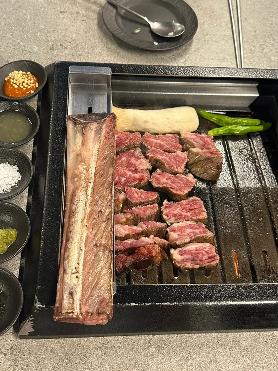 잘라서 구워진 우대갈비