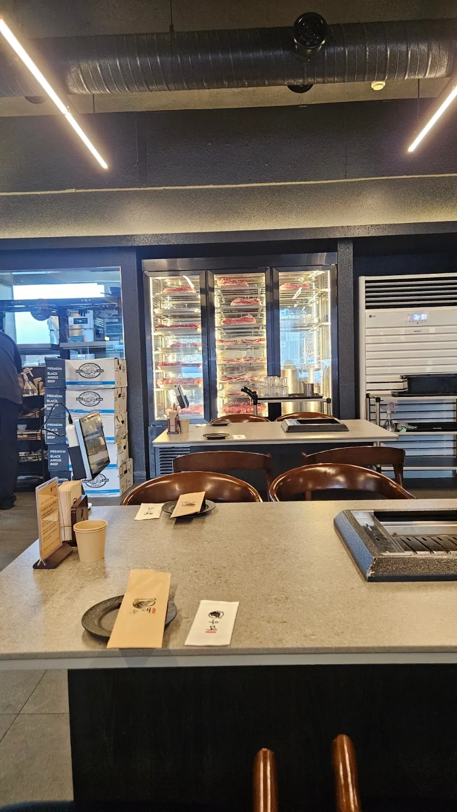 Jeju Udaeの入口と立て看板