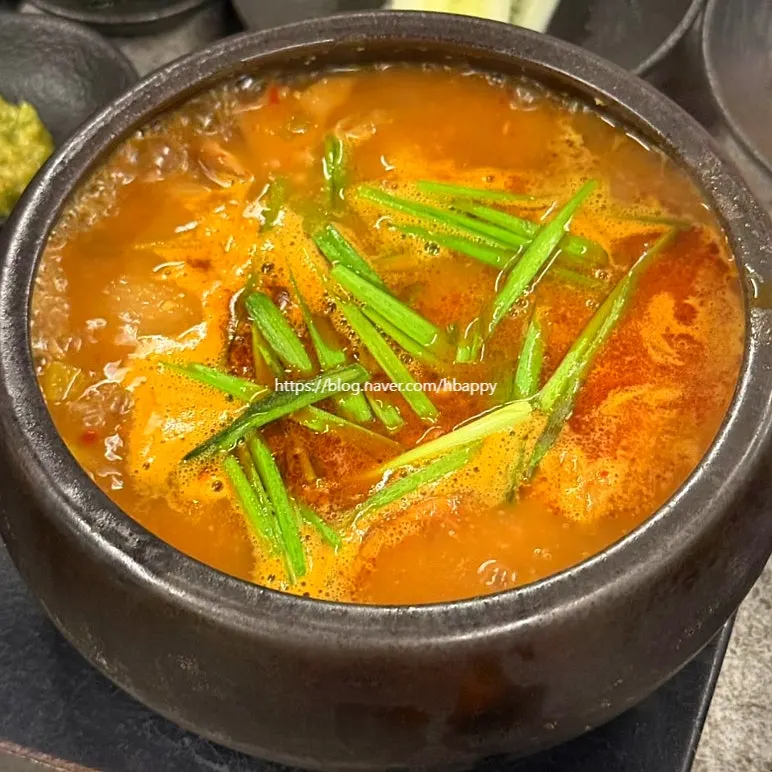 Beef radish soup served as a default side