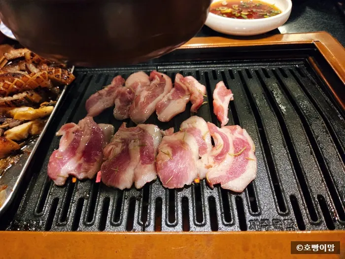 불판에서 익어가는 가브리살
