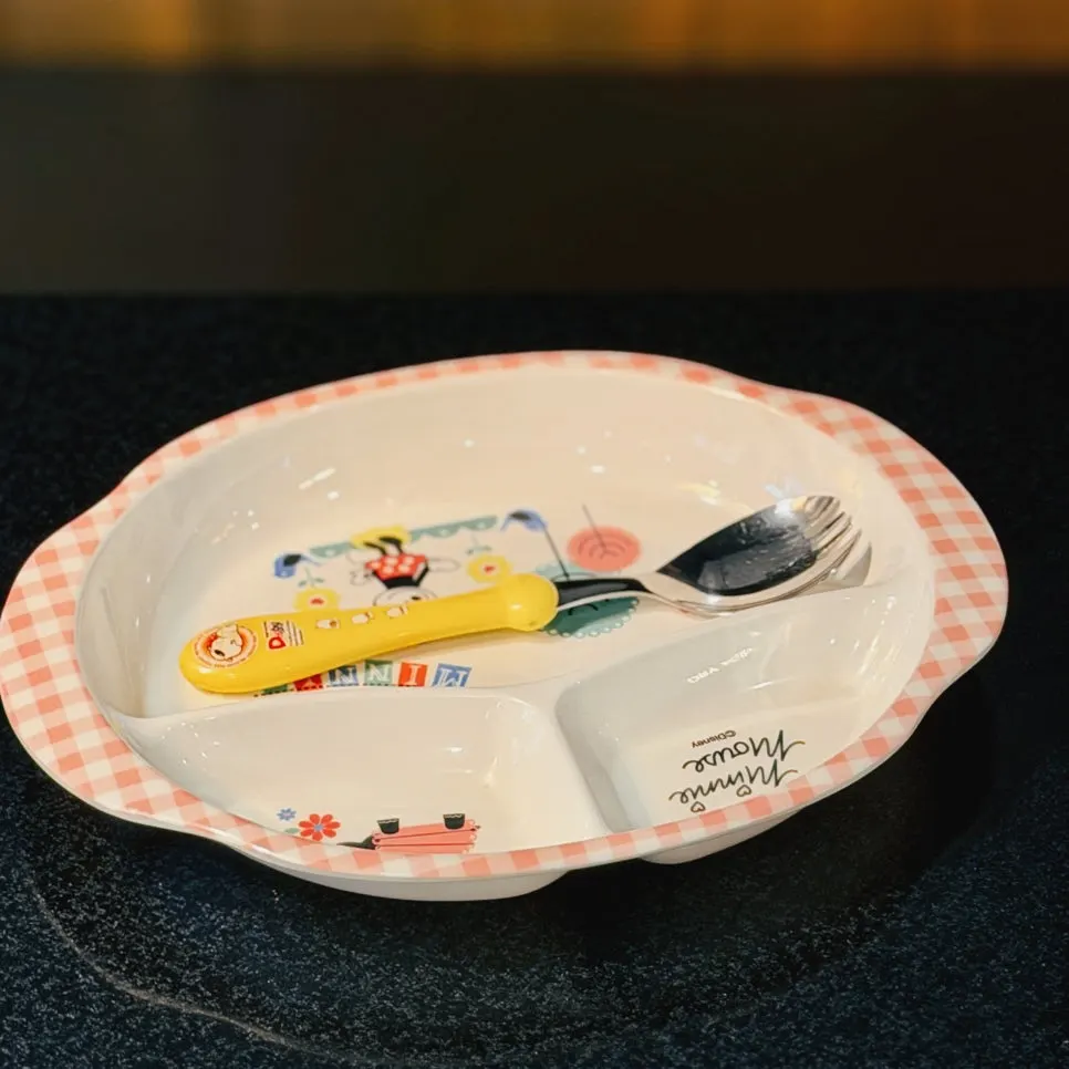 Baby dishes prepared separately by the restaurant
