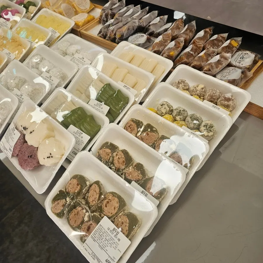 View of the rice cake workroom