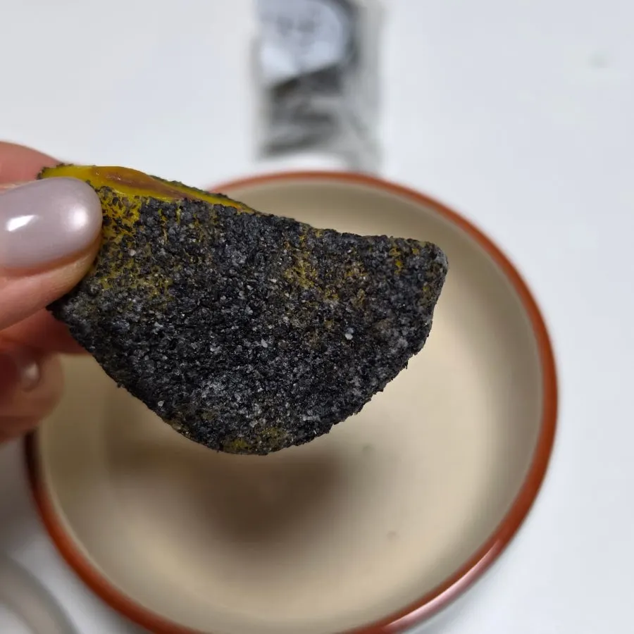 Cross-section showing the squash-colored rice cake