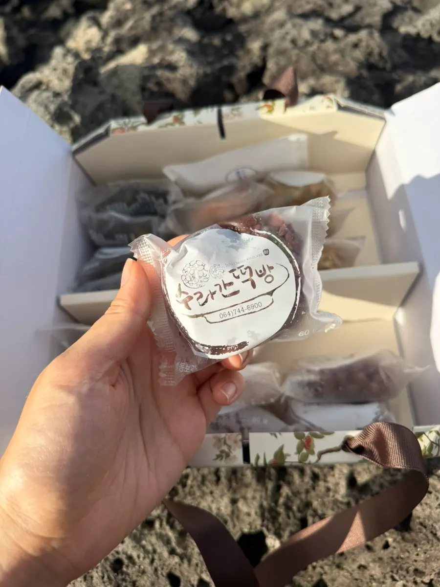 팥 오메기떡 단면