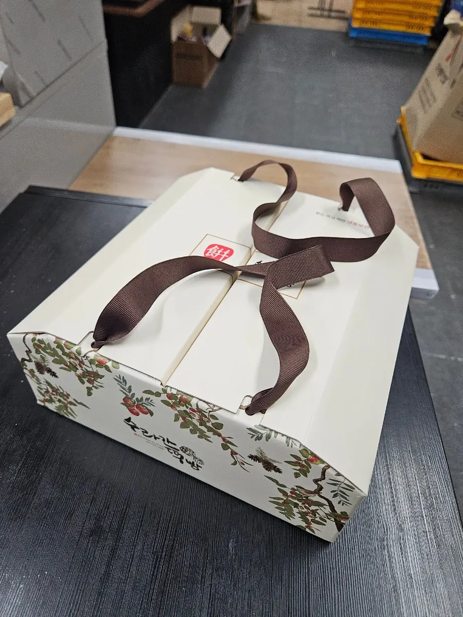 Sturdy Jeju thank-you rice cake gift box