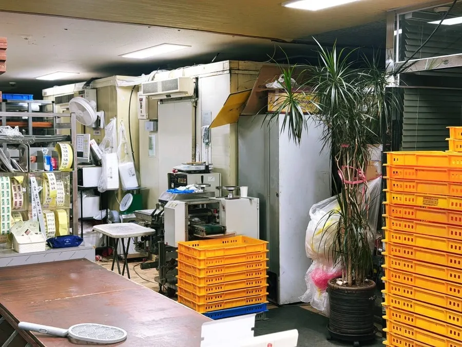 Shop interior filled with the nutty aroma of rice cakes