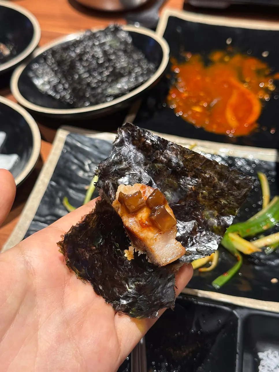烤得厚實的黑豬五花肉