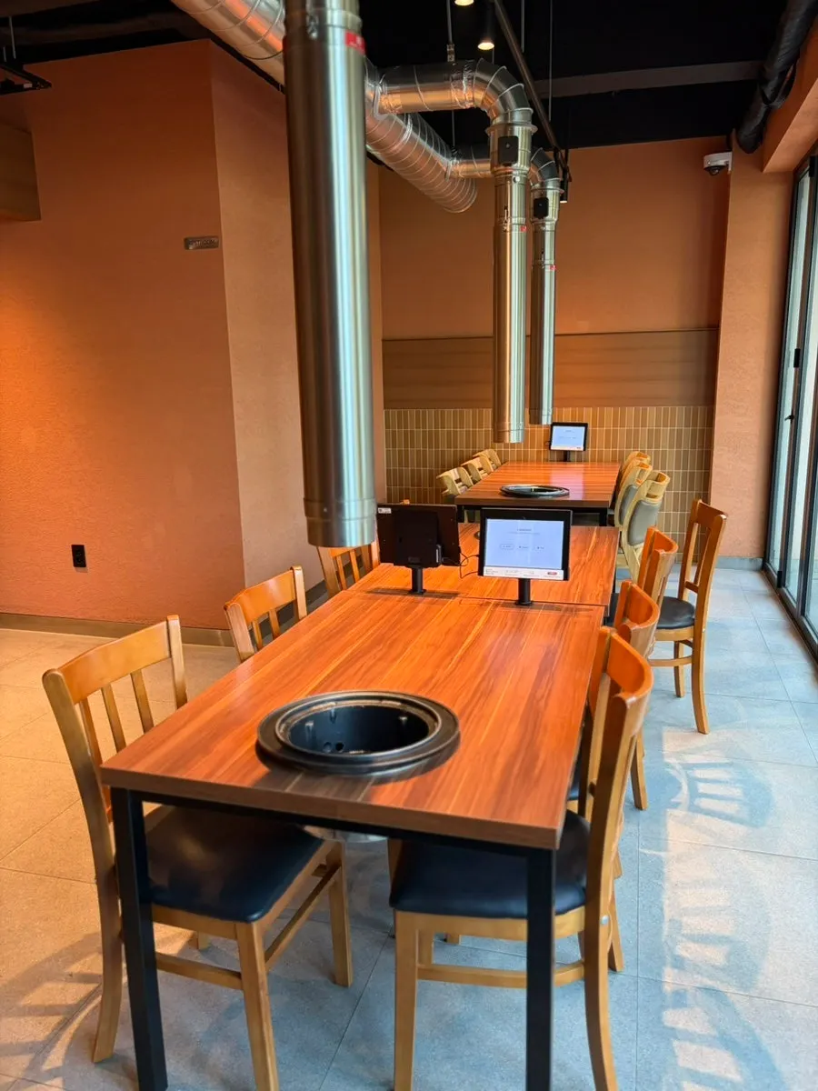 Jeju Samchun seating and reservation information