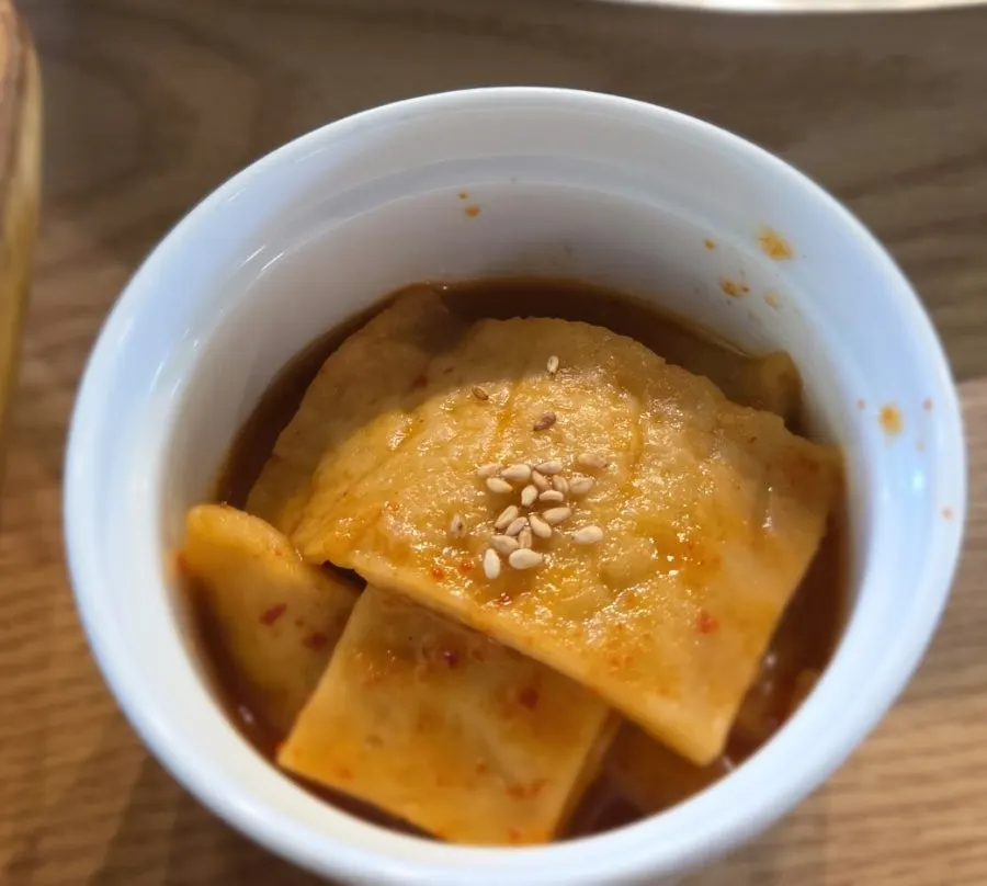 밥반찬으로 나온 어묵볶음