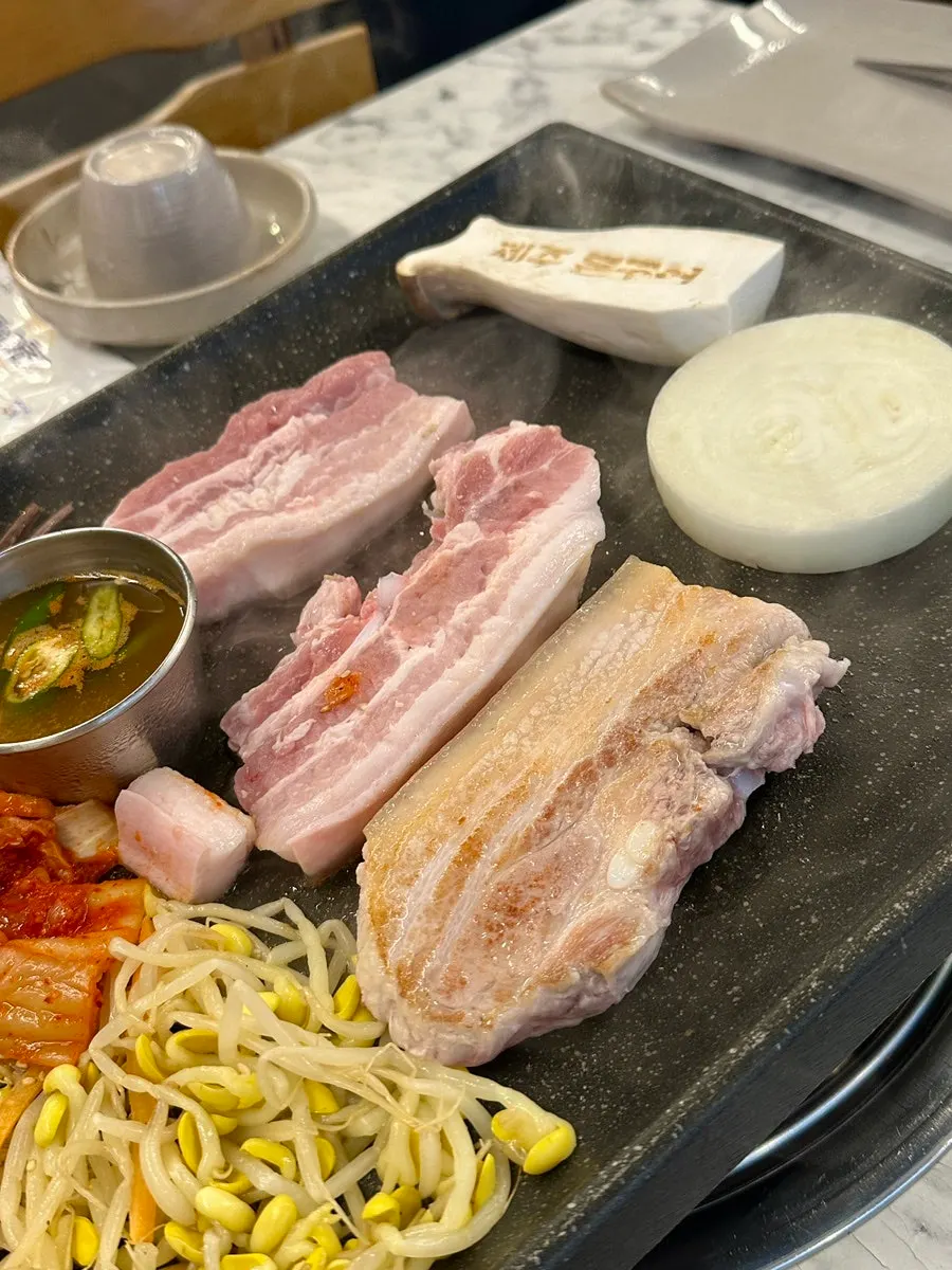 추가한 두툼한 치즈