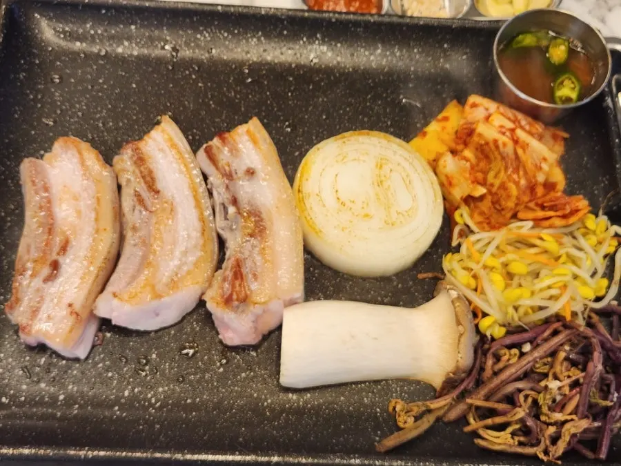 Pork belly and grilled cheese on the griddle