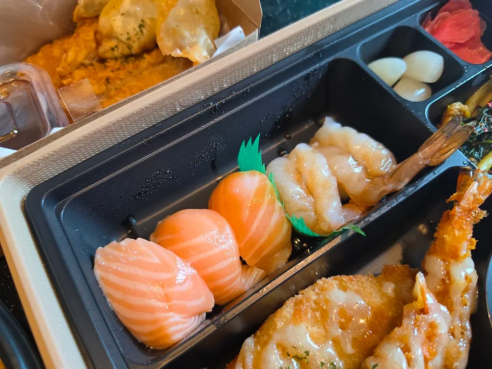 Jejju lunchbox packed with sushi and side dishes